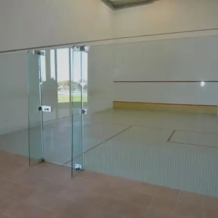 En Benahavis * 埃斯特波纳