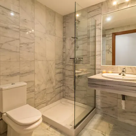 En Benahavis 埃斯特波纳